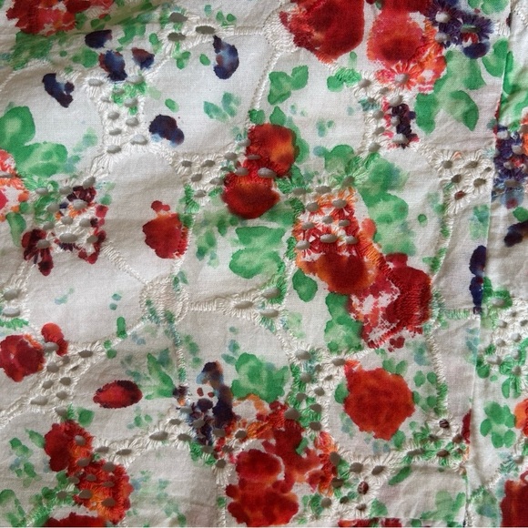 Blue Rain Francesca’s  Floral Eyelet Dreas New With Tags XS - Picture 8 of 9